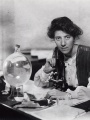 Marie Stopes in her lab, 1904 | Public Domain